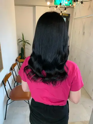 セミロング FRAME+spa&hair roomなんば駅前店所属・🌸MAYU🌸 ハイトーン➕レイヤーのヘアスタイル