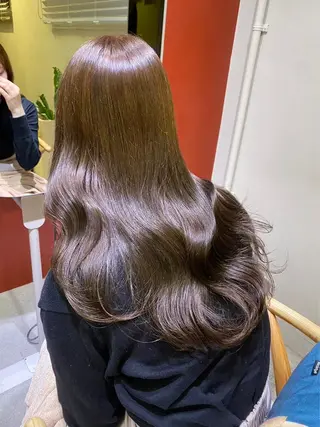 カラー レイヤーカット‎🤍 /ともえ🤎🧸のヘアスタイル