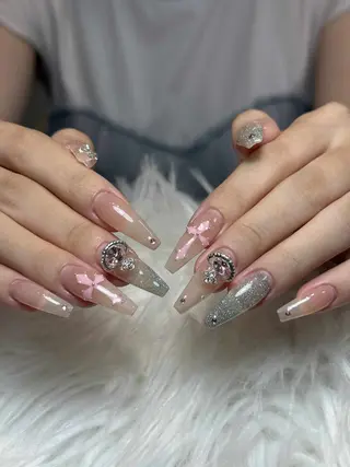 ネイル Julli NailStudioのネイルデザイン