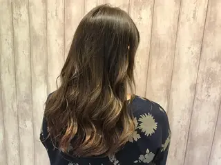 ミディアム カラー パーマ ヘアアレンジ 韓国ヘア✨グレージュ カラーasamiのヘアスタイル