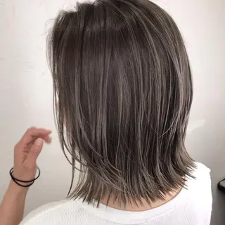 ミディアム カラー 樽見 浩司のヘアスタイル