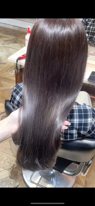 ロング カラー BEBE所属・ご新規様限定 透明感カラーKANAのヘアスタイル