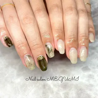 ネイル Nail salon MEGUMIのネイルデザイン
