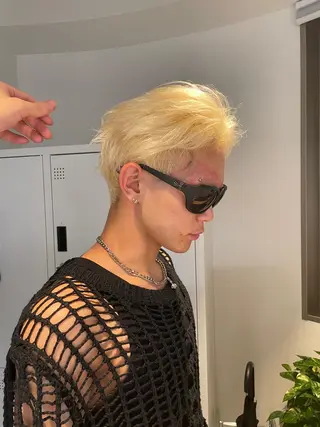 ショート カラー laff 新宿所属・ボブ/ケアパーマ/ レイヤー/縮毛矯正のヘアスタイル