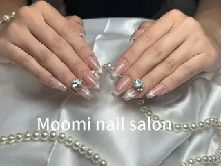 ロング Moomi nail salonのネイルデザイン