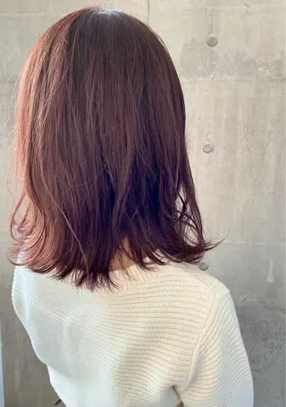 ミディアム カラー 詩乃🎀ピンク 暖色系🫧レイヤーのヘアスタイル