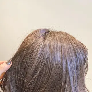 ミディアム カラー パーマ ヘアアレンジ メンズ キッズ ネイル マツエク・マツパ モリモト サナのヘアスタイル