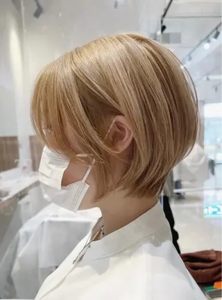ショート レイヤー・ナチュラル RUKUのヘアスタイル