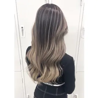 ロング カラー 奥山義進/大宮 /ダブルカラーのヘアスタイル