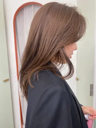 ミディアム レイヤー/ケアパーマ /ニュアンス/モードのヘアスタイル