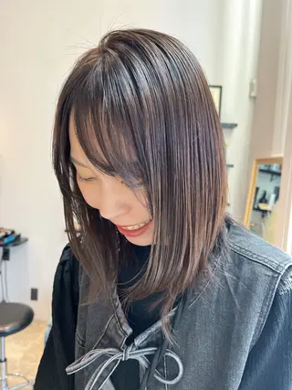 ミディアム 垢抜け/イメチェン color🦩ちあきのヘアスタイル