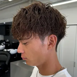 ショート パーマ メンズ &c. hair studio所属・メンズパーマの人 KAZUのヘアスタイル