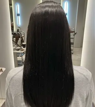 カラー OCHIAI KEISUKEのヘアスタイル