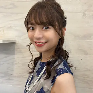 セミロング ヘアアレンジ 🪭risa 暖色/レイヤー🪭のヘアスタイル