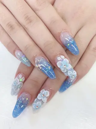 ミディアム JNA認定講師🌸 RIEのネイルデザイン