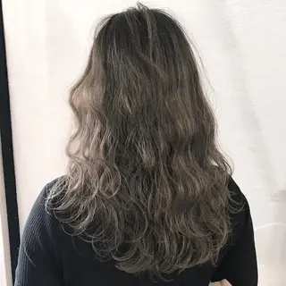 ロング カラー サロウィン所属・K-POP好き美容師 🇰🇷Kai.Yのヘアスタイル