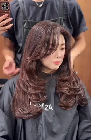 ロング カラー ハイライト、レイヤー カット/西梅田/中西のヘアスタイル