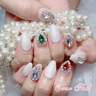 ネイル Kurieitibu 🍬Byu~tīのネイルデザイン