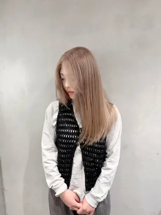 ロング カラー 💛艶感ハイトーン/ ブリーチ縮毛💛のヘアスタイル