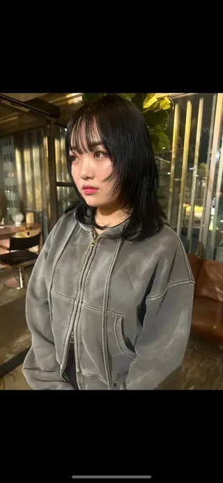 セミロング カラー myu 🐈‍⬛のヘアスタイル