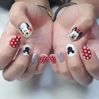 ネイル 畠山 ゆいのネイルデザイン