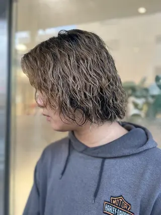 ミディアム パーマ メンズ メンズパーマ/ ハイトーン/Runoのヘアスタイル