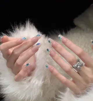 閨匠上野店 leoのネイルデザイン