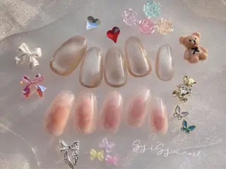 ミディアム SyiSyu なんば本店のネイルデザイン