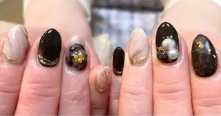 ネイル manis .のネイルデザイン