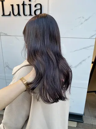 ロング HAIR SALON M Fe's所属・透明感カラー/レイヤ ー/小谷野真緒のヘアスタイル