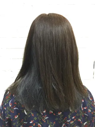 ミディアム カラー archange 大井川のヘアスタイル