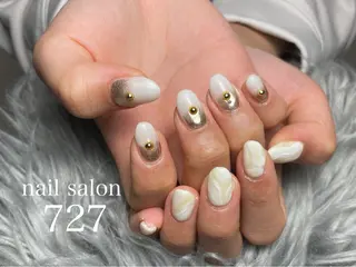 ネイル 727 nailのネイルデザイン