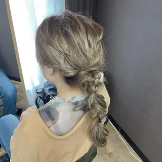 ロング Arrange annaのヘアスタイル