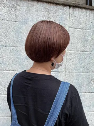 ショート ヘアアレンジ にいた　かづしげのヘアスタイル