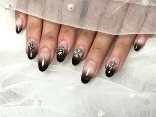 ネイル ToliyDeliy Mayuのネイルデザイン