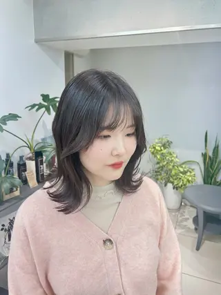 ミディアム レイヤー×ツヤカラー 渋谷/kougaのヘアスタイル