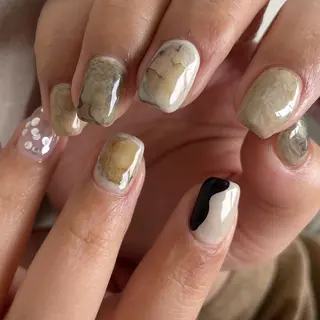 ネイル Manon Yuiのマツエク・マツパデザイン