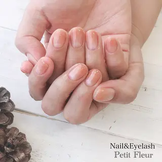 ネイル Petit Fleur所属・青柳 亜梨奈のマツエク・マツパデザイン