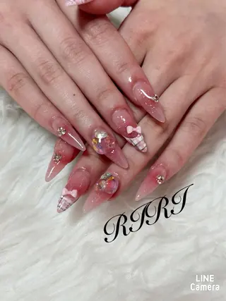 ネイル riri オーナーのネイルデザイン