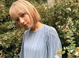 ミディアム カラー O/ODER (official)のヘアスタイル