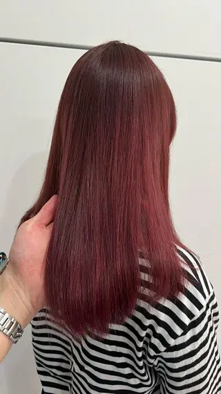 ロング カラー 🌈re-room EIKI🇰🇷のヘアスタイル