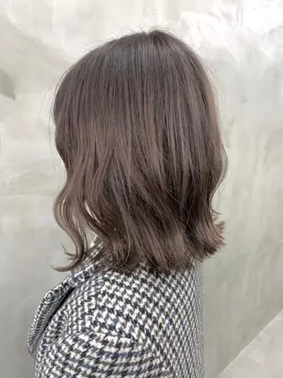 ミディアム カラー ブームボックス所属・🐝ハイトーンカラー hachi🐝のヘアスタイル