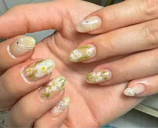 ネイル AngelChris ビューティーサロンのネイルデザイン