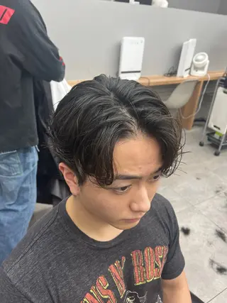 パーマ メンズ 圧倒的透明感カラー ⭐️NAOKIのヘアスタイル