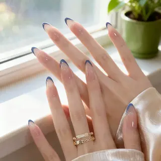 ネイル 清水 亞美のネイルデザイン