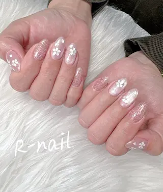 ネイル R-nail salonのネイルデザイン