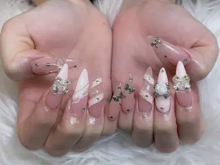 ネイル anh nail anne🤍のネイルデザイン