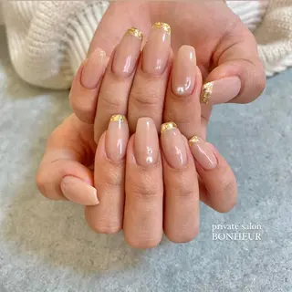 ネイル BONHEUR Annaのネイルデザイン