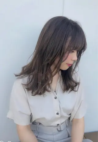 セミロング Number2heaven所属・遠藤 和美のヘアスタイル