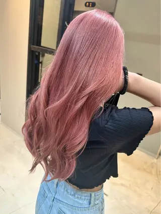 ロング 🔷ブリーチバレイヤ ージュ🔷飯野達也のヘアスタイル